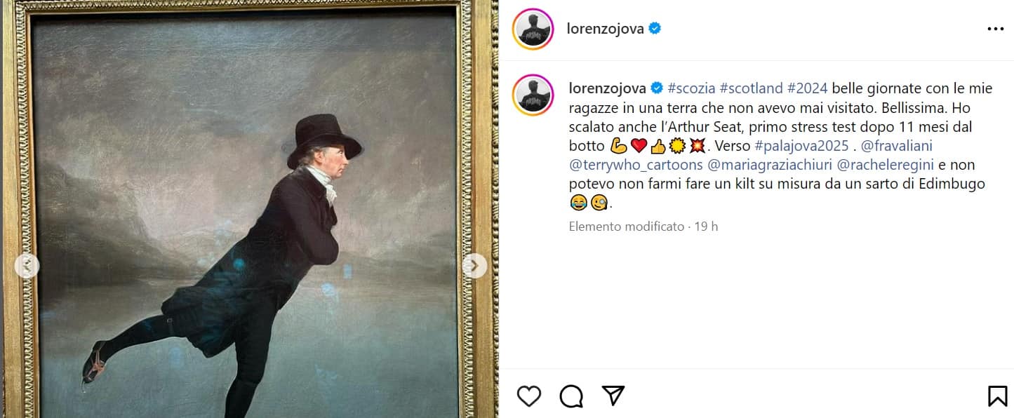 jovanotti in scozia fotografa opere d'arte al museo