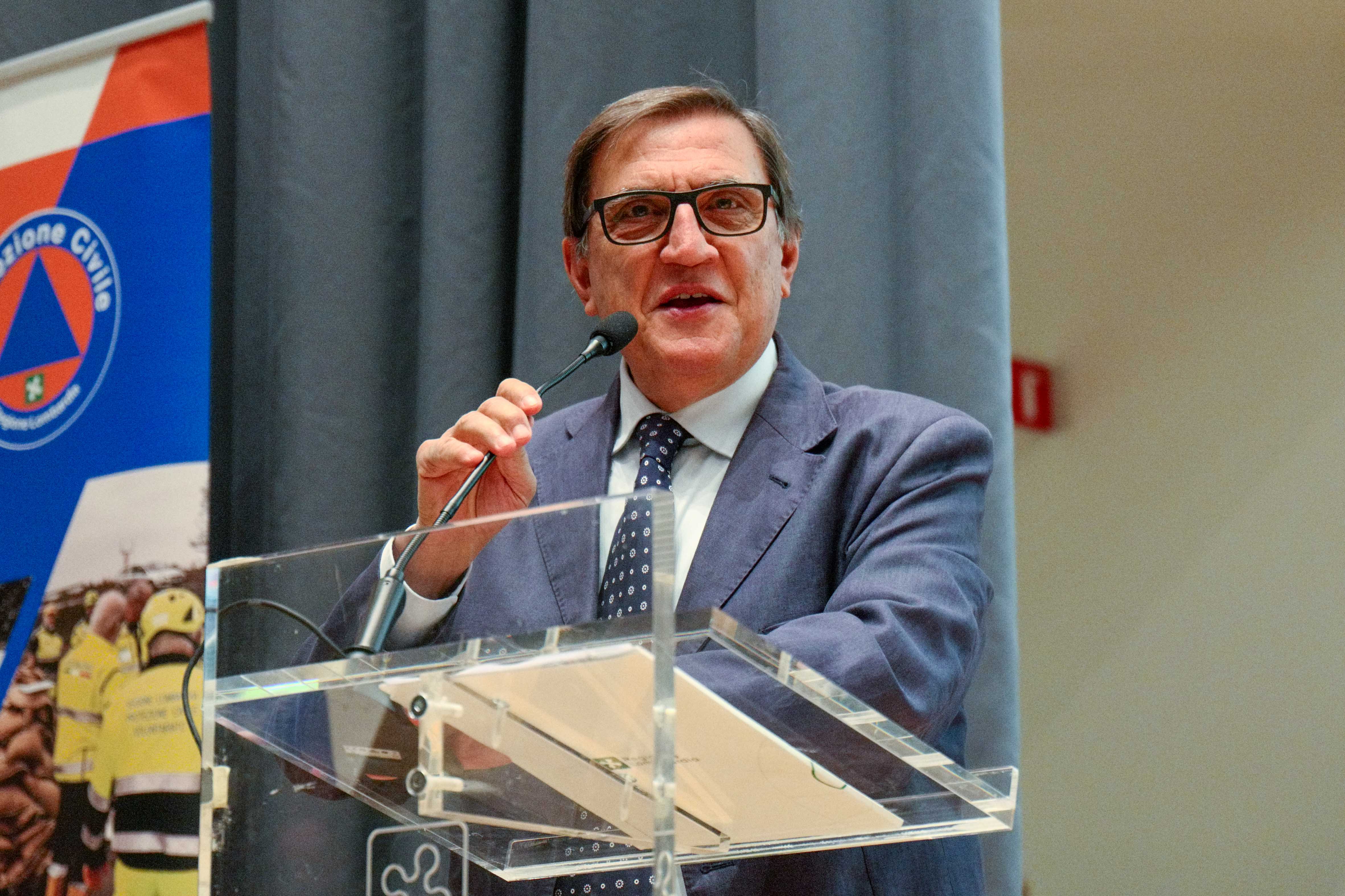 MILANO - Convegno 'Le colonne mobili nazionali e regionali di protezione civile: l'impegno in Emilia-Romagna, i modelli organizzativi e le prospettive di sviluppo’.
Nella foto: Romano La Russa. (Milano - 2023-09-29, Pietro Re) p.s. la foto e' utilizzabile nel rispetto del contesto in cui e' stata scattata, e senza intento diffamatorio del decoro delle persone rappresentate