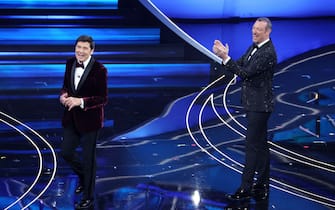 1 festival_sanremo_2023_look_amadeus_morandi_getty - 1