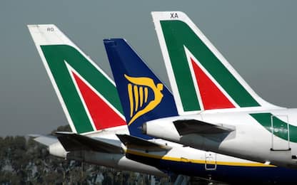 Sciopero degli aerei venerdì 15 dicembre, Alitalia cancella 77 voli