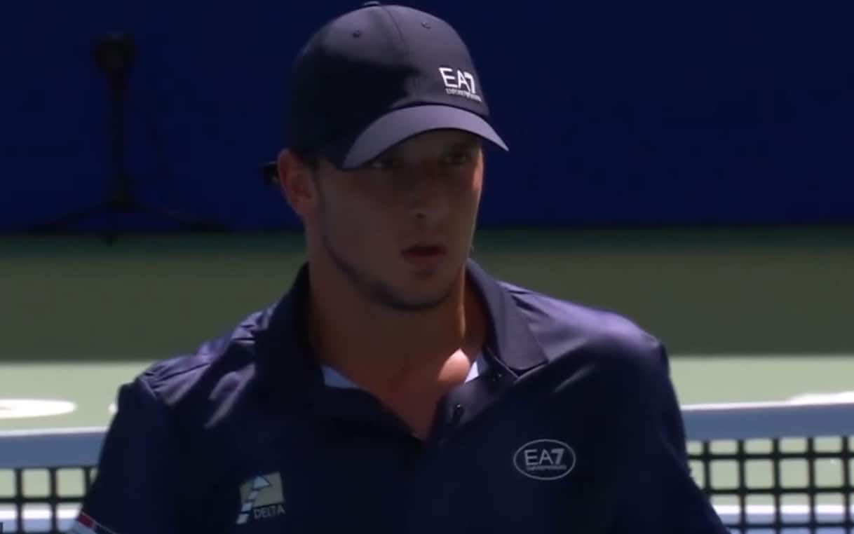 https://static.sky.it/editorialimages/902411072039c4b2b543e6d9bd3622d321faae64/skysport/it/tennis/video/2025/09/19/darderi-tabilo-atp-chengdu-highlights-1037022/darderi_screen_8.jpg?im=Resize,width=1218