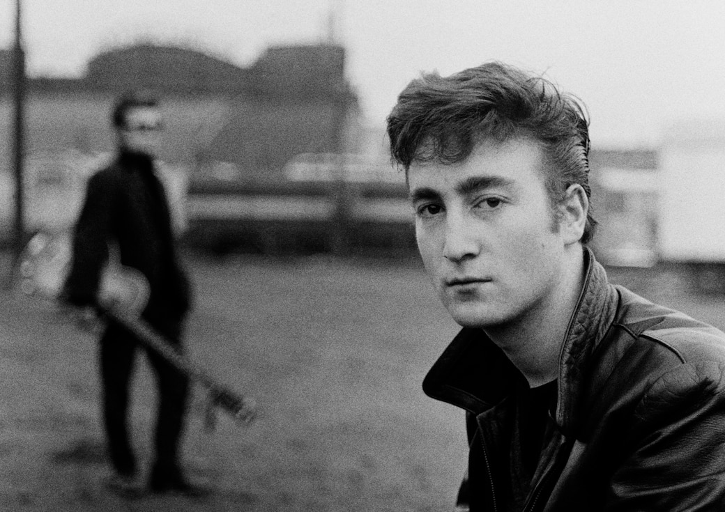A_Life_in_Ten_Pictures_John_Lennon_02.jpg