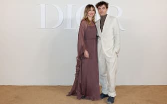 Robert Pattinson e Suki Waterhouse