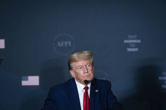 Donald Trump ha deciso di fare causa alla Cnn per diffamazione