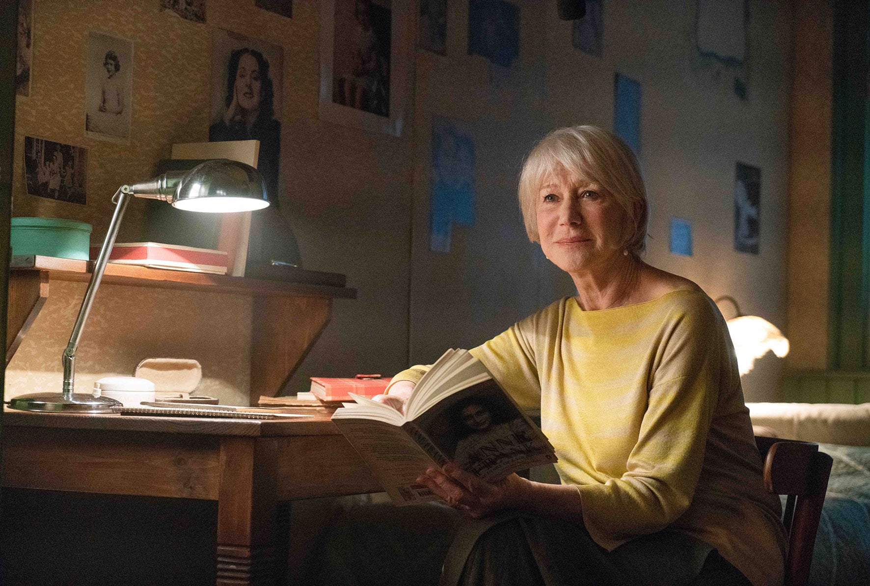 Helen-Mirren-in-Anne-Frank.-Vite-parallele_2_@MartinoLombezzi.jpg