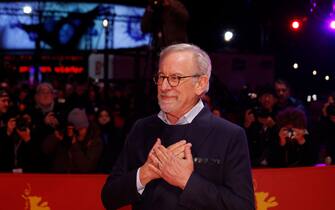 Celebs during the "The Fabelmans" premiere at Berlinale on Feb. 21, 2023. +++ Steven Spielberg
auf dem roten Teppich zur Verleihung des Goldenen Ehrenbaers an Steven Spielberg und der Deutschlandpremiere von "The Fabelmans" ("Die Fabelmans") im Rahmen der 73. Berlinale im Berlinale Palast in Berlin.


21.02.2023