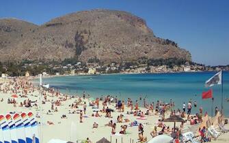 Palermo, la spiaggia di Mondello