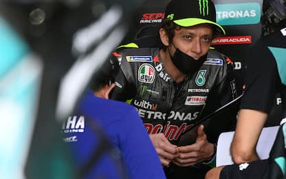 Rossi: "Migliorati, il nuovo telaio mi piace"