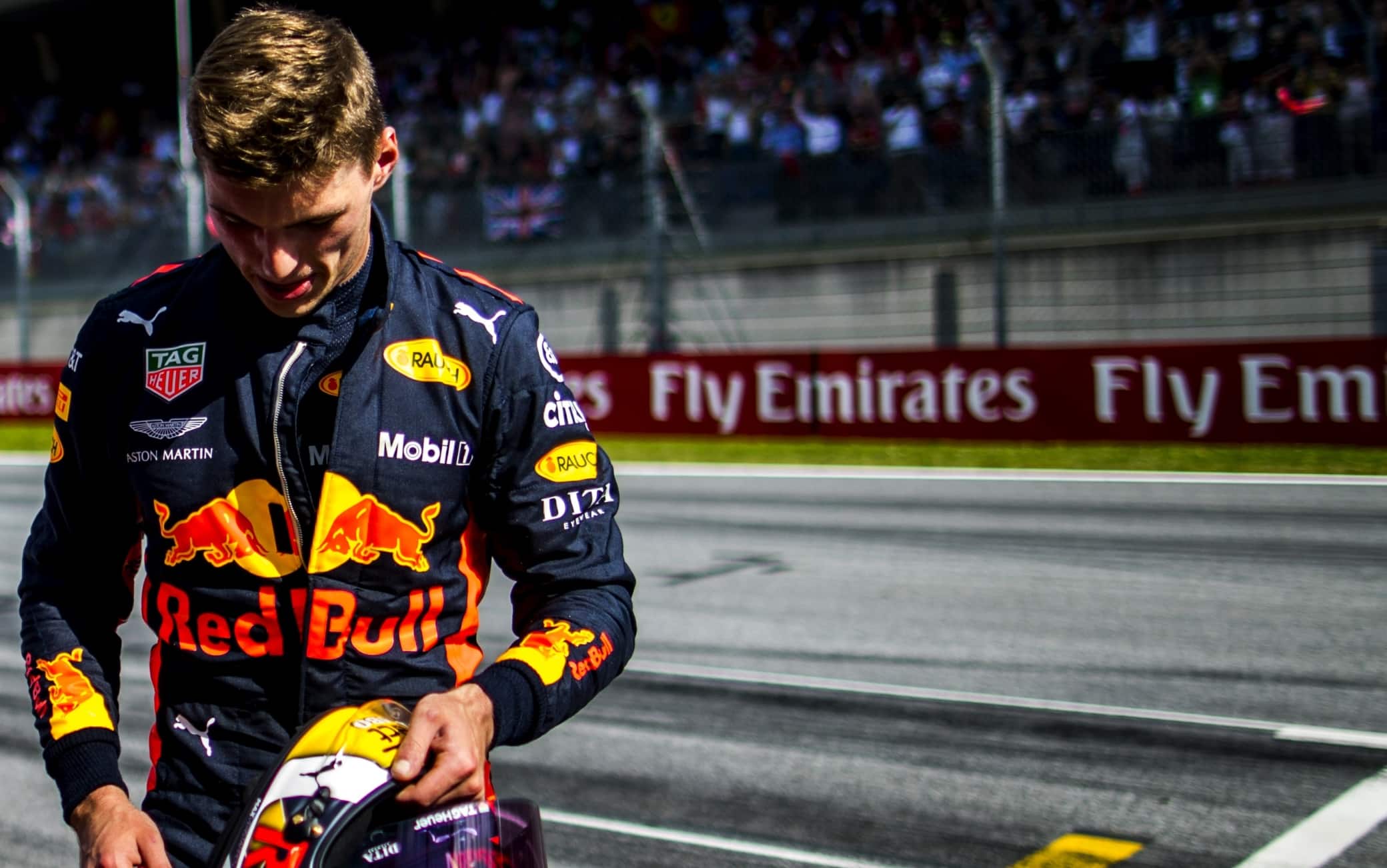 F1