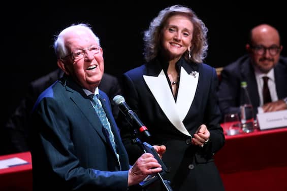È morto Alfredo Ambrosetti: il fondatore del Forum di Cernobbio aveva 94 anni