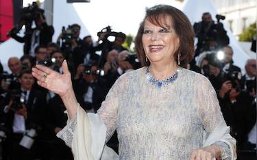 epa05984541 Italian actress Claudia Cardinale arrives for the 70th Anniversary ceremony during the 70th annual Cannes Film Festival, in Cannes, France, 23 May 2017. The festival runs from 17 to 28 May.  EPA/IAN LANGSDON
