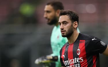 Calhanoglu compagno per 4 anni. E poi via insieme a zero