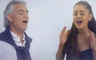 Ariana Grande e Andrea Bocelli