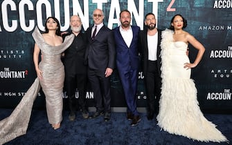 01-the-accountant-2-cast-getty - 1