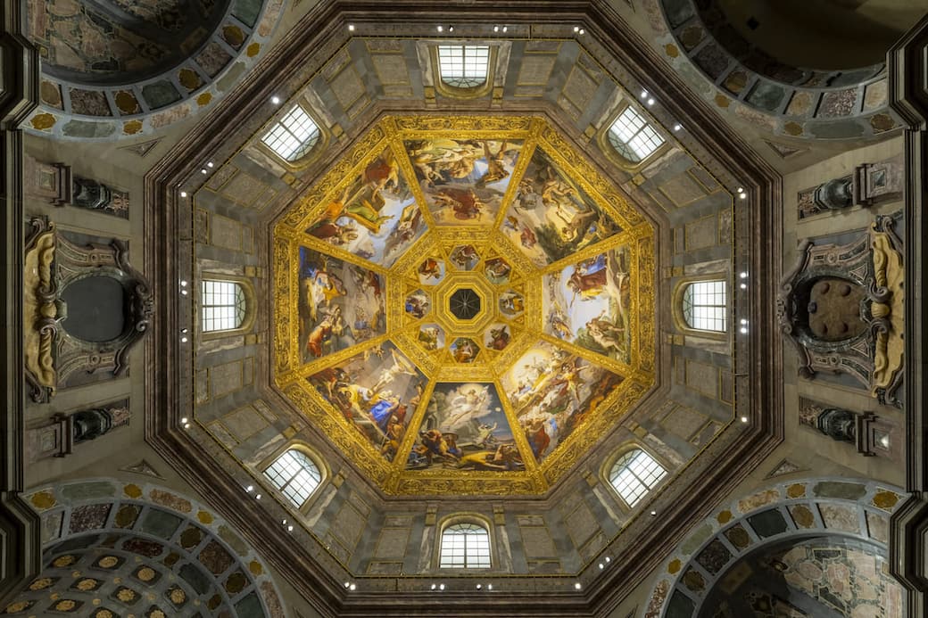 Cappelle_Medicee-_Volta_della_Cappella_dei_Principi_Ridotta.jpg