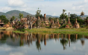 Le stupa nei dintorni del lago Inle