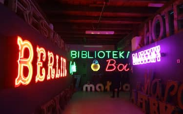 8. Neon Muzeum a Varsavia