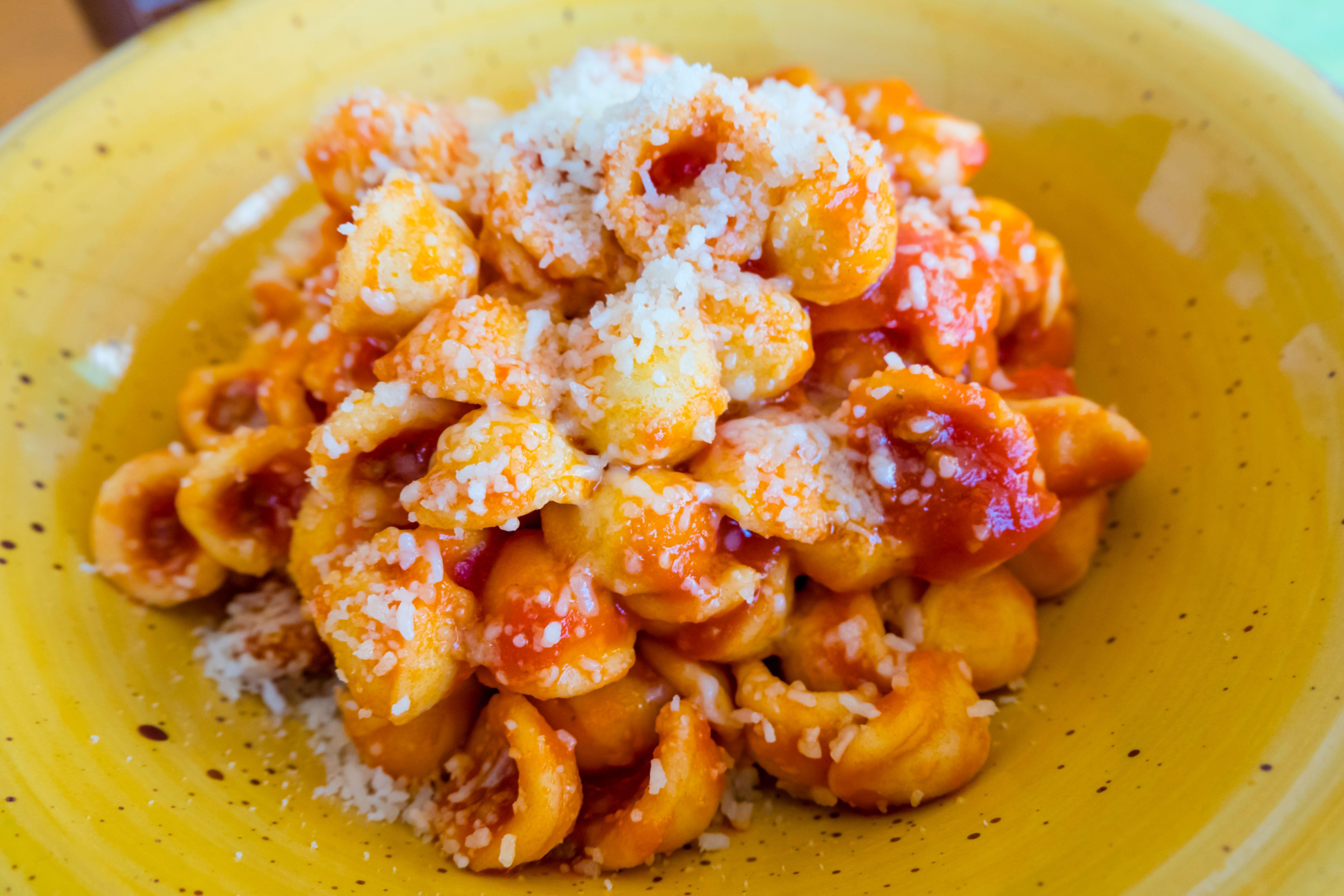 vacanze-2023-dalla-focaccia-ligure-alla-piadina-romagnola-aumentano-i