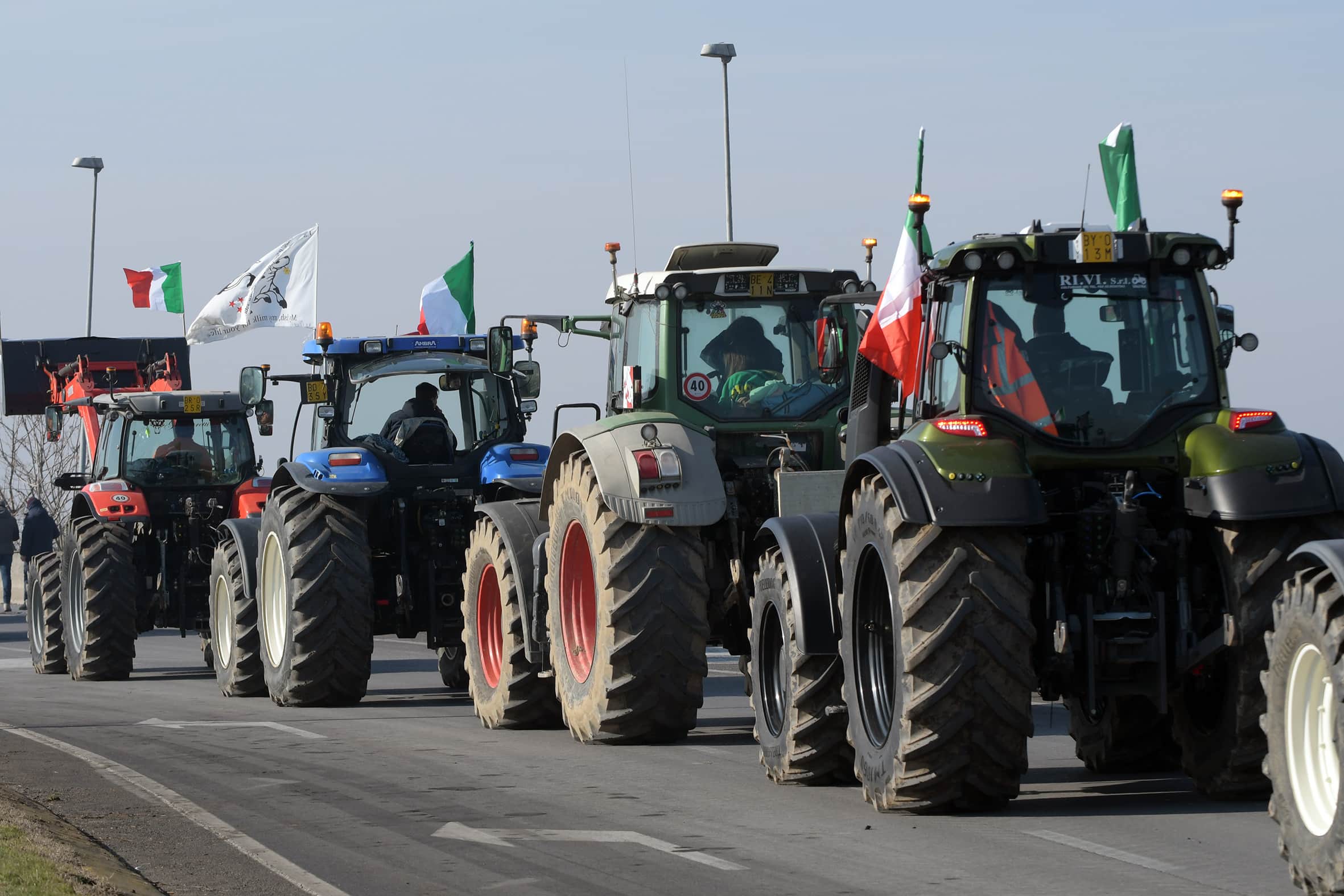Proteste dei trattori a Milano