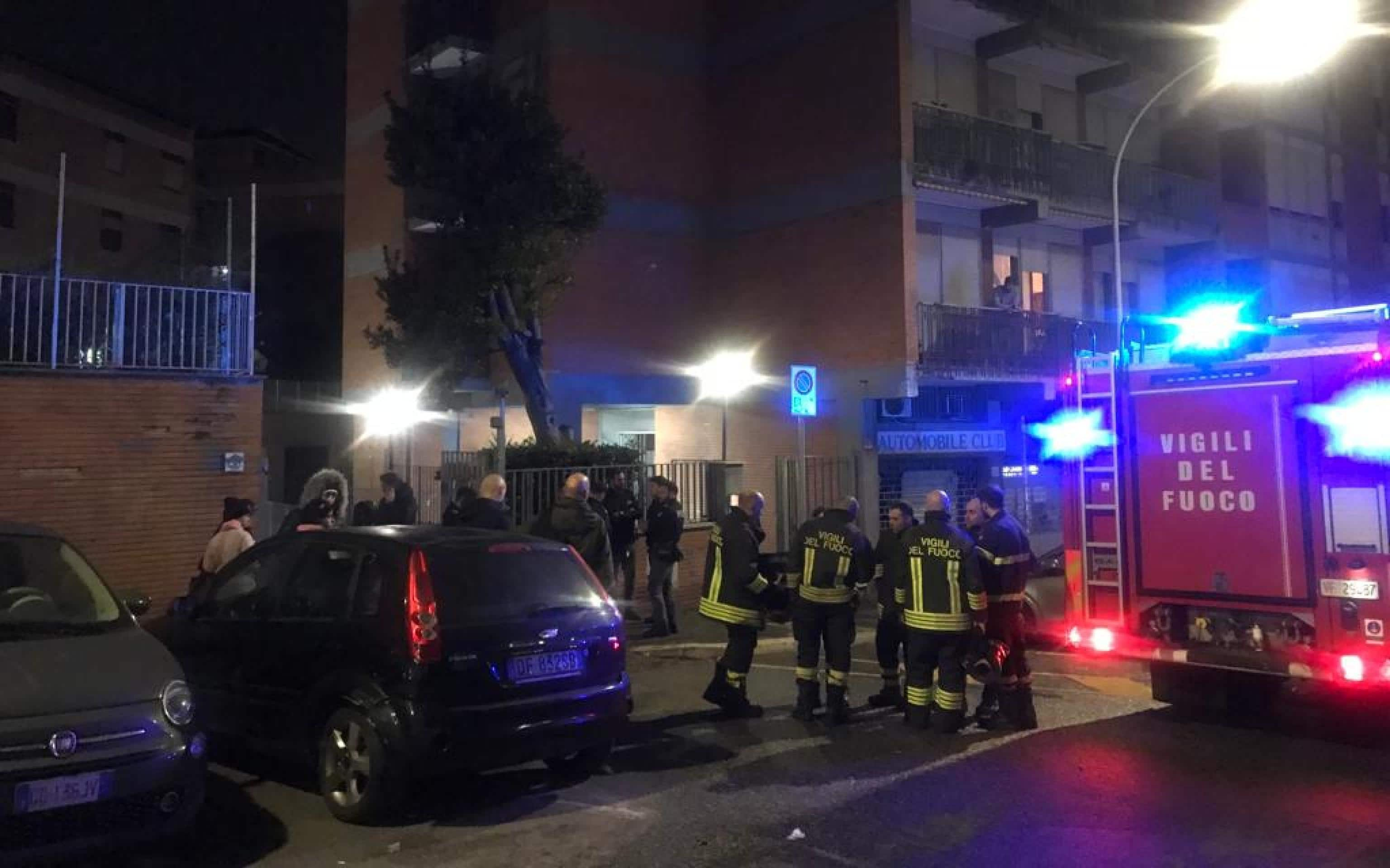 Roma, Incendio In Un Appartamento In Via Dei Giornalisti: Morta Una ...