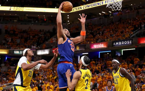 https://static.sky.it/editorialimages/9594e2e14766b65c904dda28d93b5de3748884bd/skysport/it/nba/2025/05/26/nba-risultati-notte-indiana-new-york-gara-3-highlights/towns_getty_new_york_indiana.jpg?im=Resize,width=565