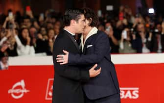 ROME, ITALY - OCTOBER 26: Riccardo Scamarcio and Johnny Depp attend the "Modì – Three Days On The Wing Of Madness" red carpet during the 19th Rome Film Festival at Auditorium Parco Della Musica on October 26, 2024 in Rome, Italy. (Photo by Vittorio Zunino Celotto/Getty Images)
