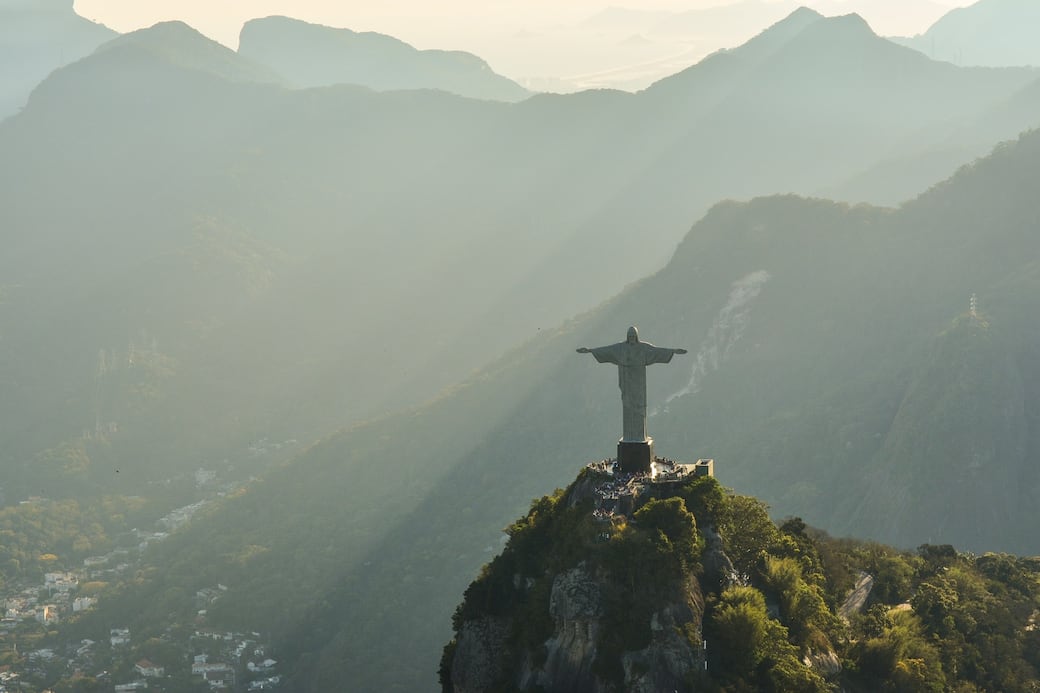 Photo_by_Raphael_Nogueira_on_Unsplash.jpg