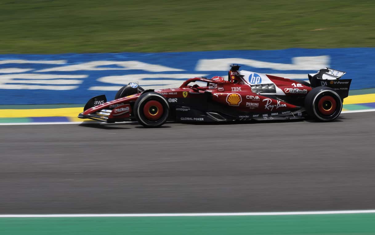 https://static.sky.it/editorialimages/9676eaedb41eada6bc604fd8f06402b55c1dde93/skysport/it/motori/formula-1/video/2025/11/07/f1-gp-brasile-ferrari-gene-commento-video-1049869/leclerc_san_paolo_ansa.jpeg?im=Resize,width=1218