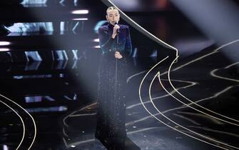  sanremo_2023_finale_look_sattei_getty - 1