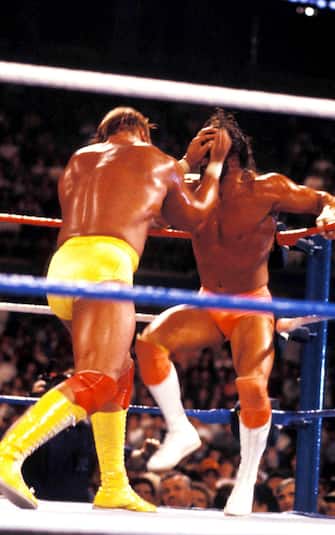 ©JOHN BARRETT/GLOBE PHOTOS/Lapresse
04-02-1989 Los Angeles, Usa
Sport - Wrestling
WRESTLEMANIA
Nella foto : HULK HOGAN con RANDY SAVAGE.
only italy
