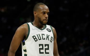 53) KHRIS MIDDLETON (BUCKS)