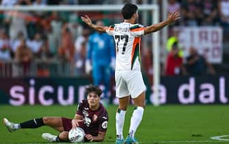 Venezia s Mikael Egill Ellertsson shows his disappointment during the italian soccer Serie A match between Venezia Football Club vs Torino FC on august 30, 2024 at the Pier Luigi Penzo stadium in Venice, Italy. ANSA/Alessio Marini