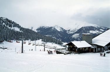 Ski run. Pila. Valle d'Aosta. Italy. (Photo by: Federico Meneghetti/REDA&CO/Universal Images Group via Getty Images)