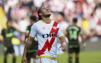 epa10970067 Rayo Vallecano's defender Alfonso Espino reacts during the Spanish LaLiga soccer match between Rayo Vallecano and Girona FC in Madrid, Spain, 11 November 2023.  EPA/Rodrigo Jimenez