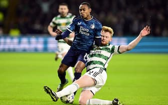 12/13/2023 - GLASGOW - (l-r) Igor Paixao of Feyenoord, Liam Scales of Celtic during the UEFA Champions League Group E match between Celtic FC and Feyenoord at Celtic Park on December 13, 2023 in Glasgow, Scotland. ANP OLAF KRAAK /ANP/Sipa USA