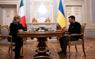Italian Prime Minister Giorgia Meloni with  Ukrainian President Volodymyr Zelensky  ahead of Italy's first Group of Seven (G7) summit in its presidency, on the second anniversary of the Russian invasion of Ukraine in Kiev, 24 febbruary 2024. ANSA / FILIPPO ATTILI - ITALIAN GOVERNMENT PRESS OFFICE +++ ANSA PROVIDES ACCESS TO THIS HANDOUT PHOTO TO BE USED SOLELY TO ILLUSTRATE NEWS REPORTING OR COMMENTARY ON THE FACTS OR EVENTS DEPICTED IN THIS IMAGE; NO ARCHIVING; NO LICENSING +++ NPK +++