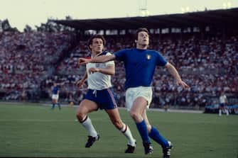 15 June 1980 - UEFA European Championships Italy v England, Steve Coppell and Gabriele Oriali of Italy (right). (Photo by Mark Leech/Getty Images)