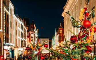 Covent Garden at night - Christmas tree