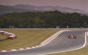 UNA VITTORIA DALLA 12^ POSIZIONE IN GRIGLIA