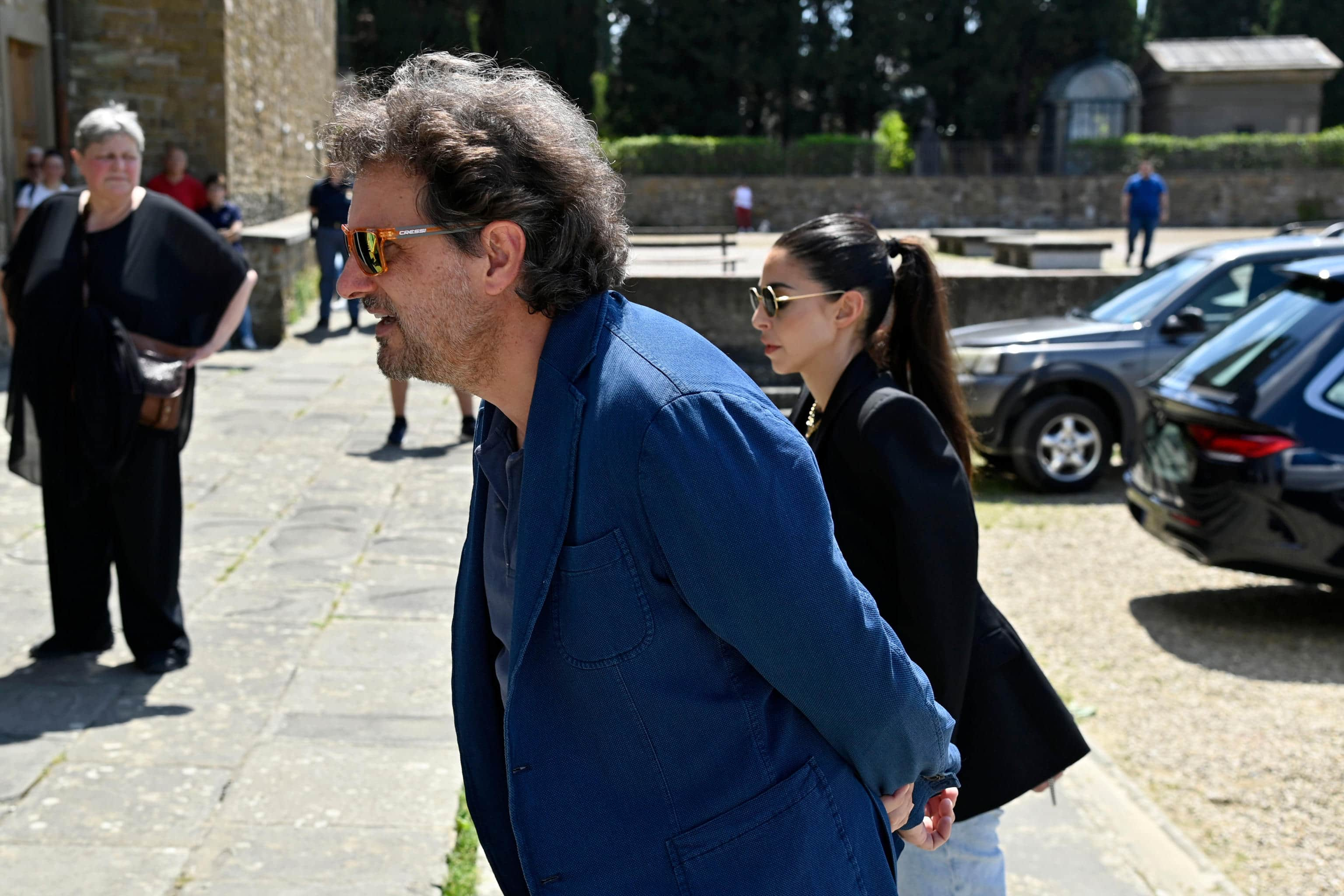 L'arrivo di Leonardo Pieraccioni per i funerali in forma privata di Francesco Nuti nella basilica di San Miniato al Monte, Firenze, 15 Giugno 2023.
ANSA/CLAUDIO GIOVANNINI