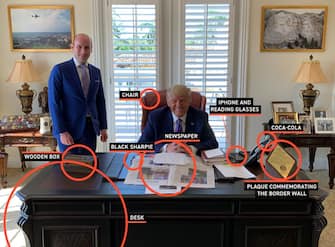 La prima foto dell'ufficio di Donald Trump a Mar-a-Lago
