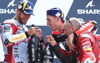 LE MANS CIRCUIT BUGATTI, FRANCE - MAY 15: Podium: race winner Enea Bastianini, Gresini Racing, second place Jack Miller, Ducati Team, third place Aleix Espargaro, Aprilia Racing Team during the French GP at Le Mans Circuit Bugatti on Sunday May 15, 2022 in Sarthe, France. (Photo by Gold and Goose / LAT Images)