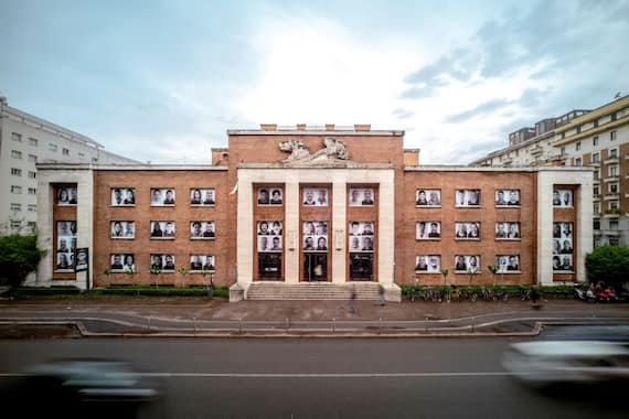 Opera Manifesto INSIEME curated by Sabato De Sarno, Inside Out Project by JR, ph Enrico Luoni, Porta Venezia Design District