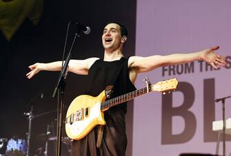 INDIO, CALIFORNIA - APRIL 20: (FOR EDITORIAL USE ONLY) Jack Antonoff of Bleachers performs at the Mojave Tent during the 2024 Coachella Valley Music and Arts Festival at Empire Polo Club on April 20, 2024 in Indio, California. (Photo by Theo Wargo/Getty Images for Coachella)