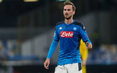 NAPLES, ITALY - FEBRUARY 25: (BILD ZEITUNG OUT) Fabian Ruiz of SSC Napoli Looks on during the UEFA Champions League round of 16 first leg match between SSC Napoli and FC Barcelona at Stadio San Paolo on February 25, 2020 in Naples, Italy. (Photo by Harry Langer/DeFodi Images via Getty Images)