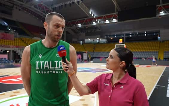 https://static.sky.it/editorialimages/9af77391e762d8c7431e45a2a9cafe42f49561d5/skysport/it/basket/video/2025/08/25/eurobasket-2025-melli-italia-video-1031306/melli_italia.jpg?im=Resize,width=565