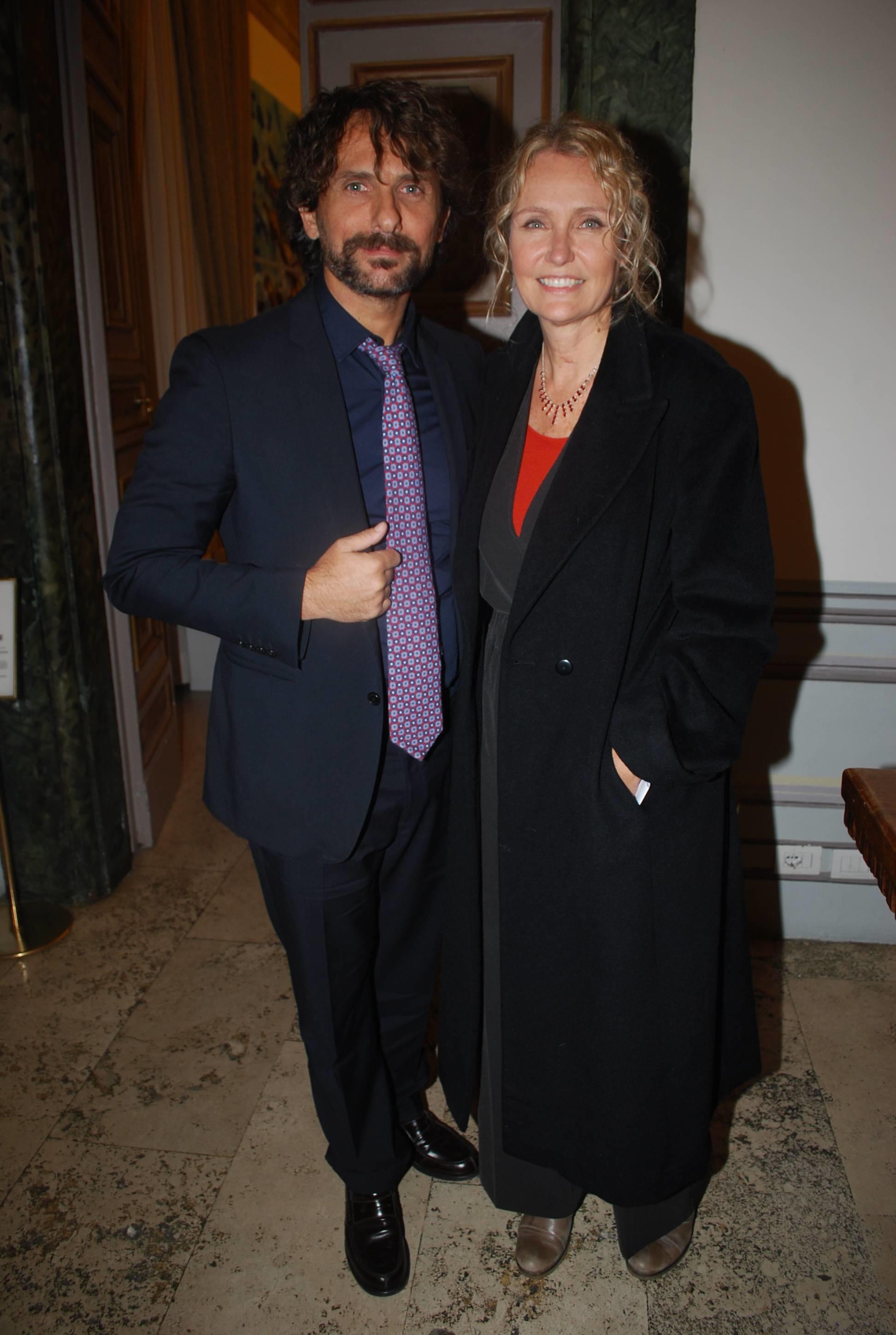 Licia Colò e il marito Alessandro Antonino si sono lasciati dopo quasi 20 anni di matrimonio Licia Colò e il marito Alessandro Antonino si sono lasciati dopo quasi 20 anni di matrimonio