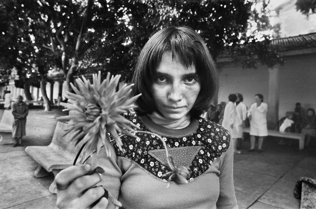 Letizia_Battaglia._Graziella._Via_Pindemonte._Ospedale_Psichiatrico._Palermo_1983.jpg