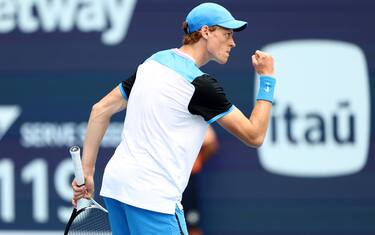 MIAMI GARDENS, FLORIDA - MARCH 29: Jannik Sinner of Italy celebrates his point win in the first set against Daniil Medvedev during the Men's semifinal at Hard Rock Stadium on March 29, 2024 in Miami Gardens, Florida. (Photo by Elsa/Getty Images)