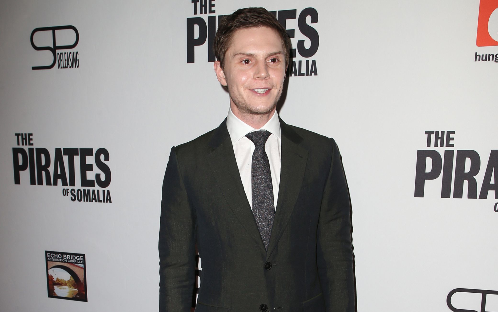 Evan Peters
